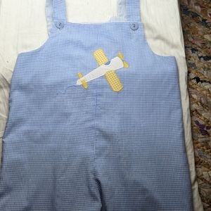 Toddlers Reversible overalls SZ 4T machine washable